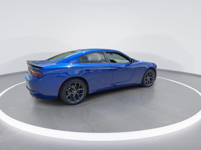Used 2021 Dodge Charger SXT w/ Blacktop Package RWD image 8