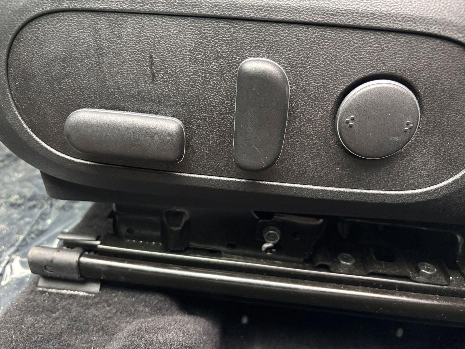 Used 2025 Hyundai Kona SEL image 23