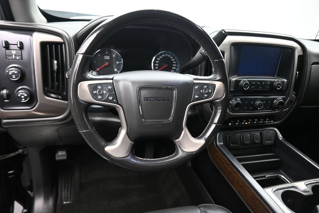 Used 2018 GMC Sierra 1500 Denali w/ Denali Ultimate Package AWD/4WD image 15