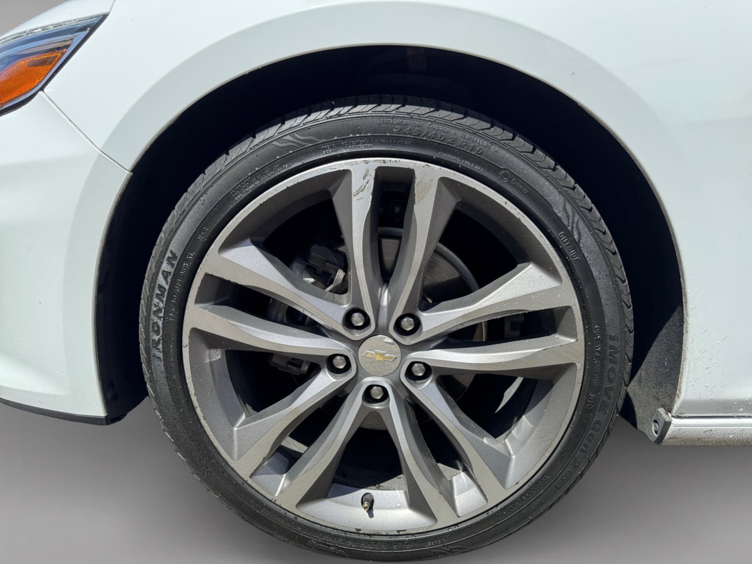 Used 2023 Chevrolet Malibu LT image 9