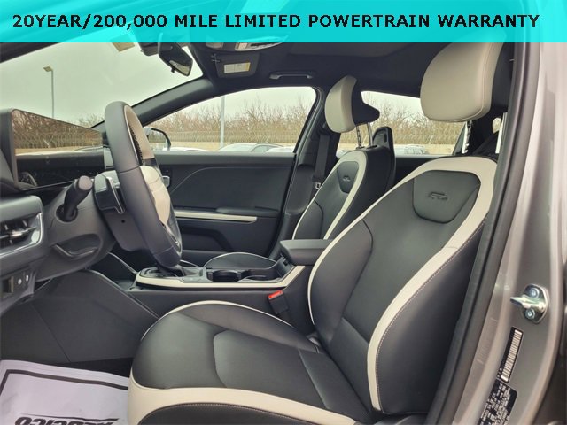 New 2025 Kia K4 GT-Line image 8