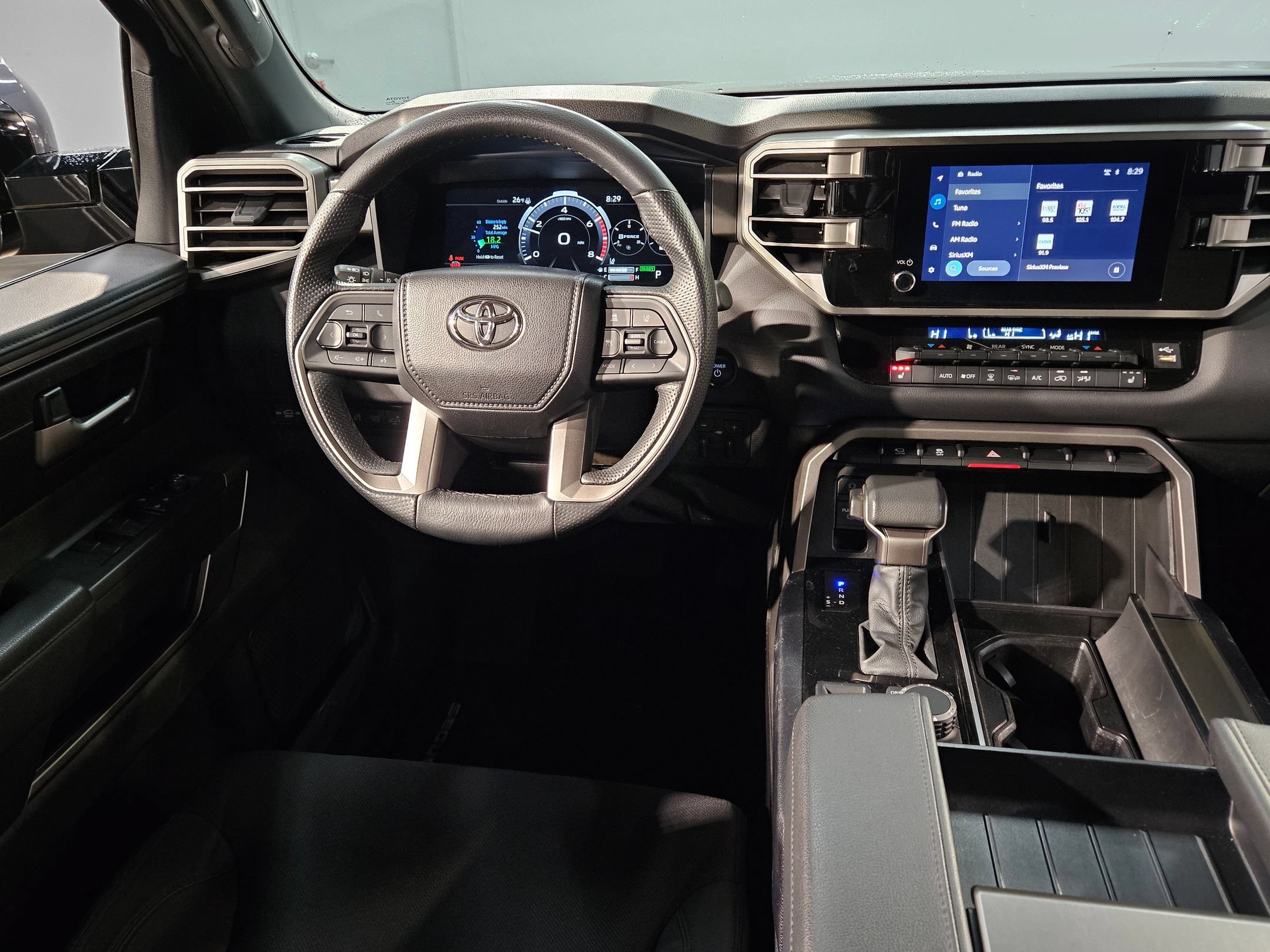 Certified 2025 Toyota Sequoia SR5 AWD/4WD image 9
