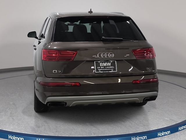 Used 2018 Audi Q7 3.0T Premium Plus w/ Premium Plus Package AWD/4WD image 7