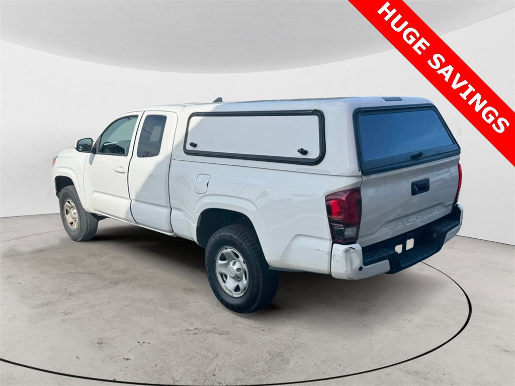 Used 2020 Toyota Tacoma SR image 5