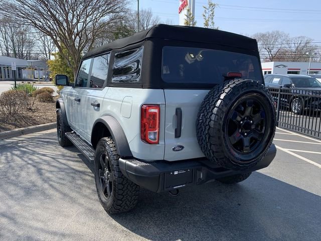 Used 2024 Ford Bronco Black Diamond image 6