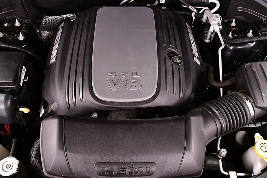 Used 2022 Dodge Durango R/T w/ Blacktop Package image 31