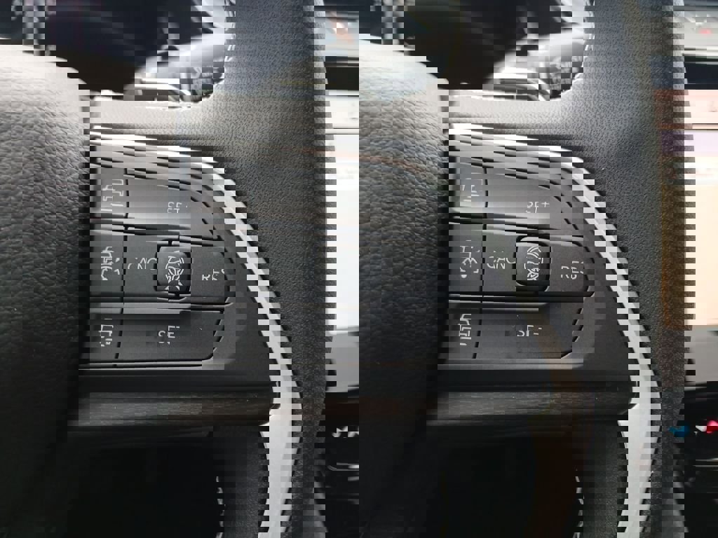 New 2026 Jeep Grand Cherokee Limited image 13