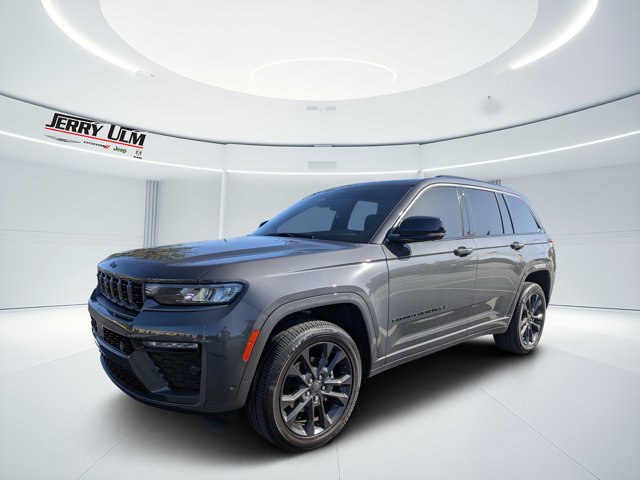 Used 2026 Jeep Grand Cherokee Limited AWD/4WD image 7