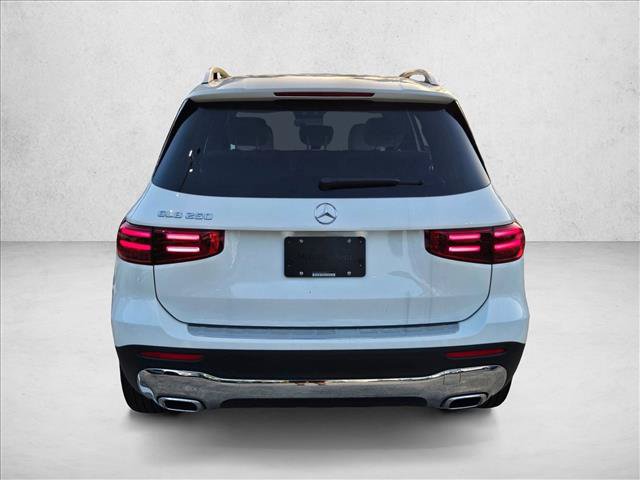 New 2026 Mercedes-Benz GLB 250 image 8