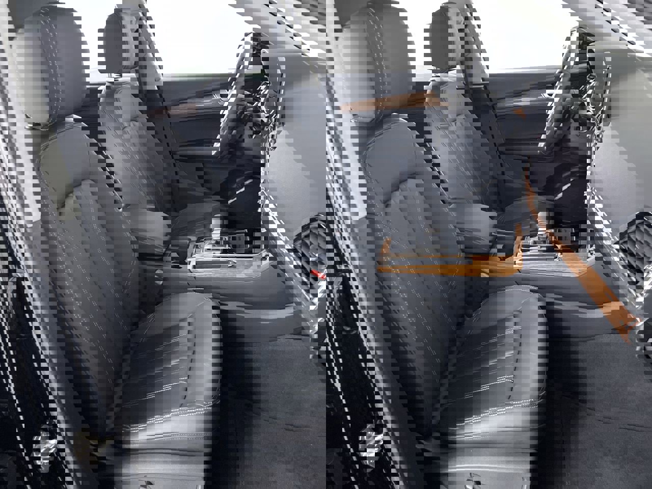 Used 2025 Audi Q5 2.0T Premium w/ Convenience Plus Package image 25