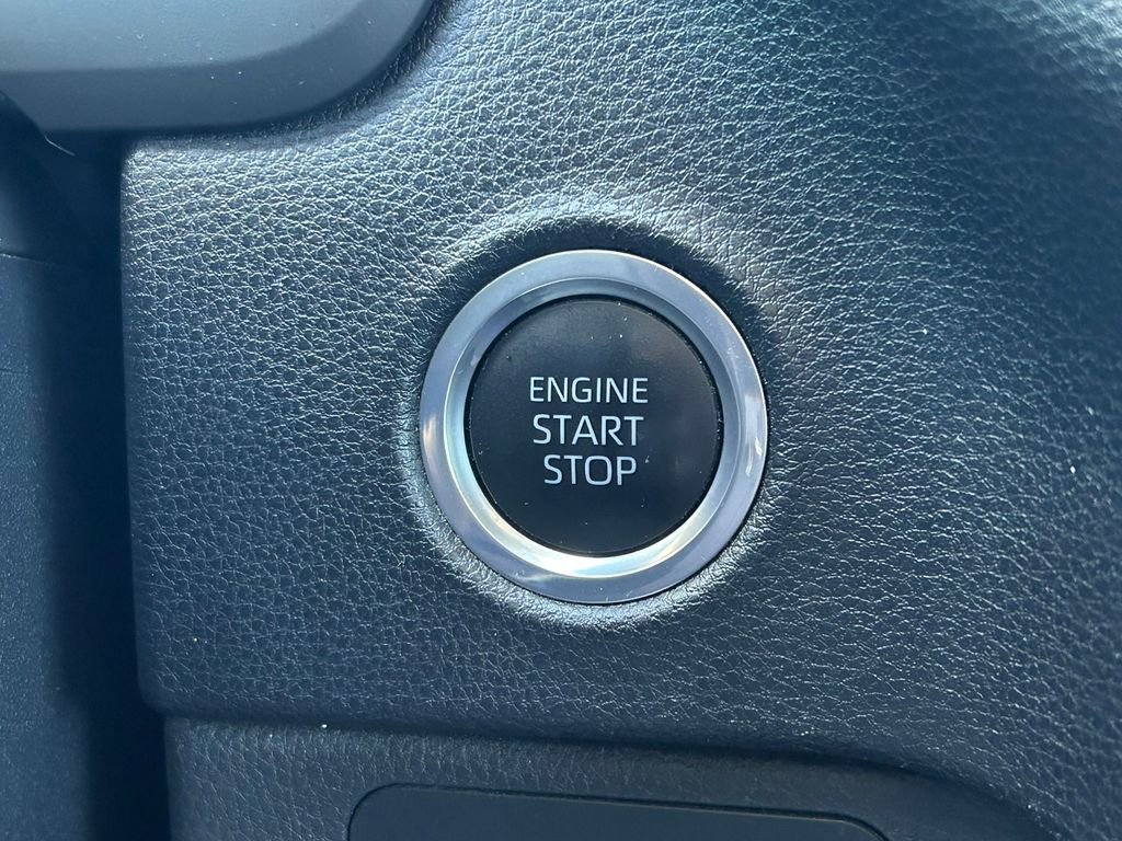 Used 2022 Toyota Tundra SR5 image 24