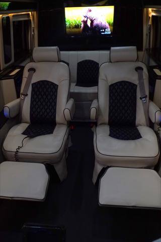 Used 2016 Mercedes-Benz Sprinter 2500 image 29