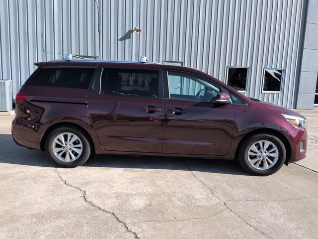 Used 2016 Kia Sedona LX w/ Option Group 020 image 3