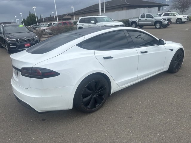 Used 2022 Tesla Model S image 8