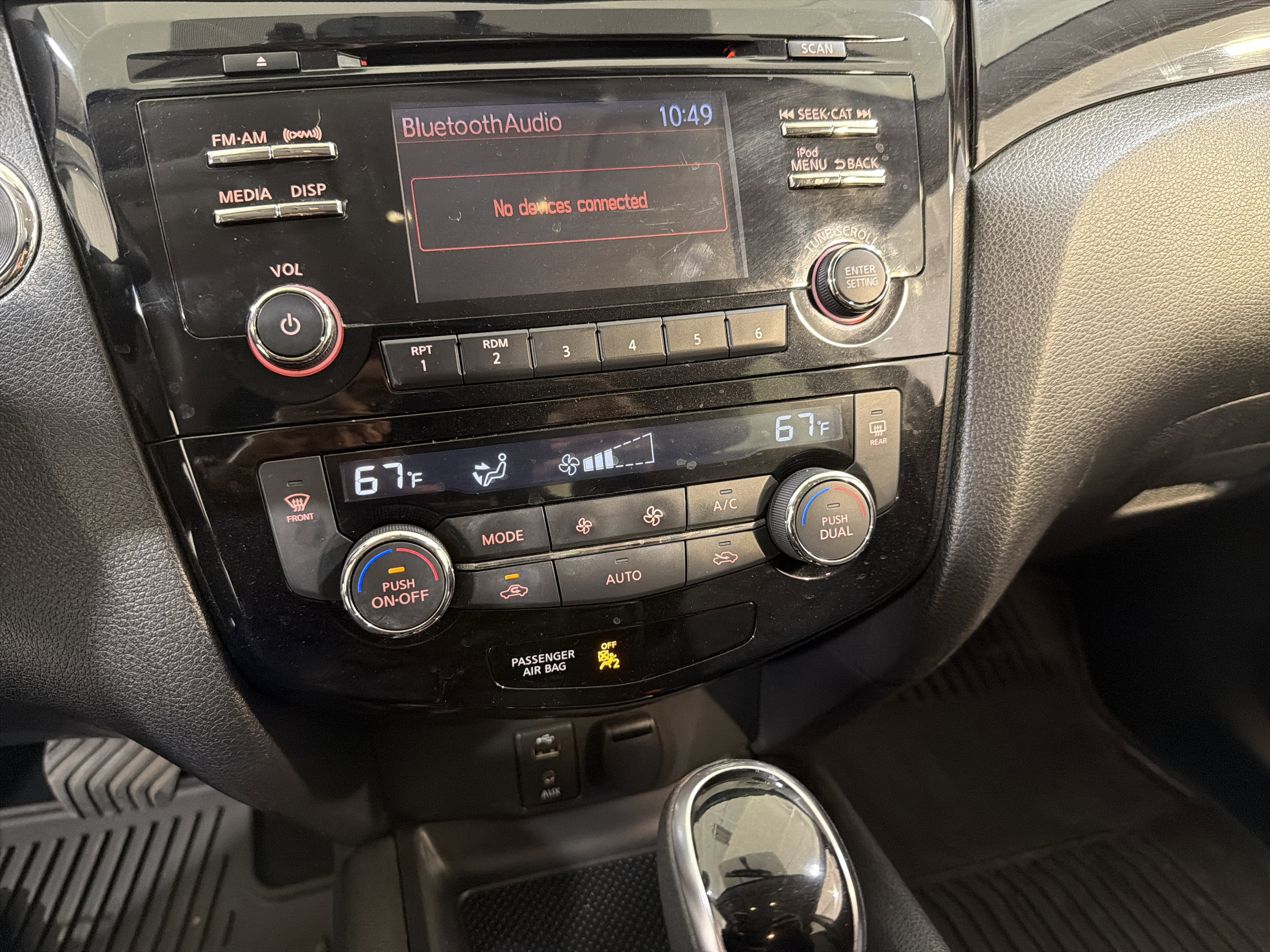 Used 2018 Nissan Rogue Sport SV image 17