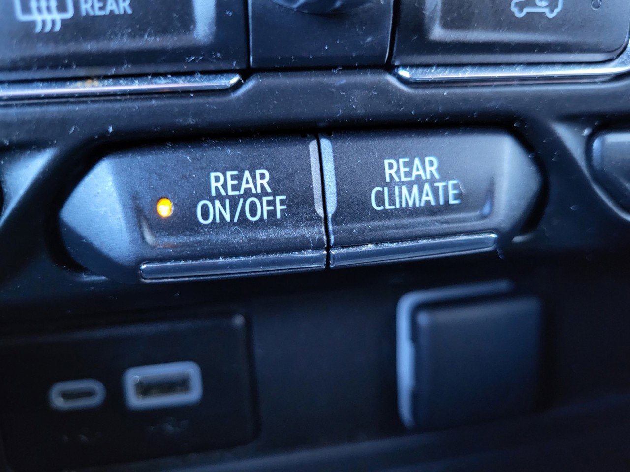 Used 2023 Chevrolet Tahoe LT image 43