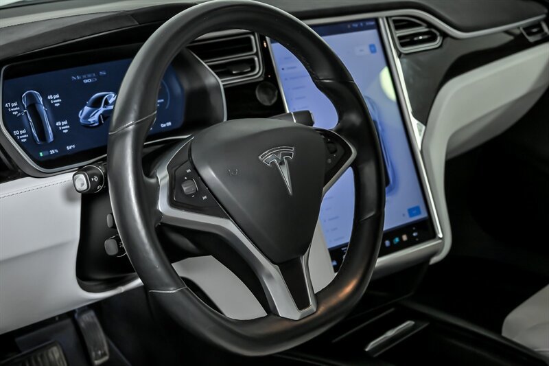Used 2017 Tesla Model S 90D AWD/4WD image 21