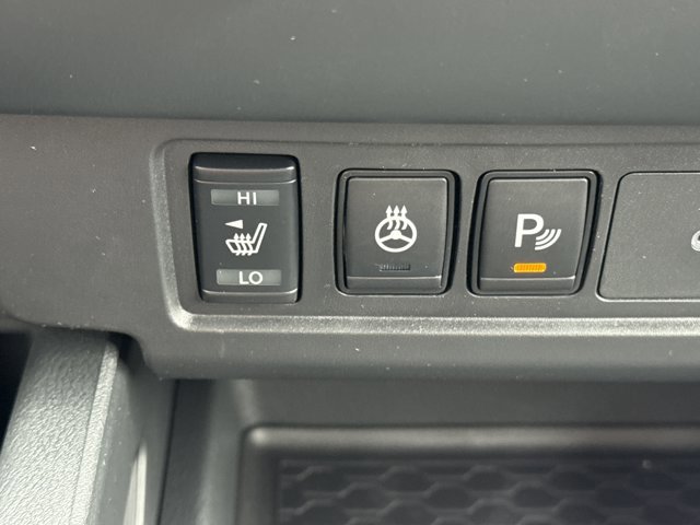 New 2026 Nissan Frontier SV w/ All-Weather Content Package AWD/4WD image 17