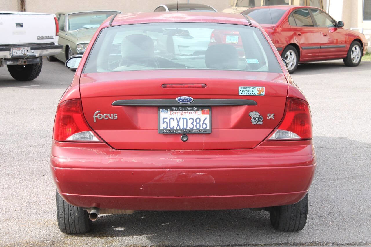 Used 2003 Ford Focus SE FWD image 7
