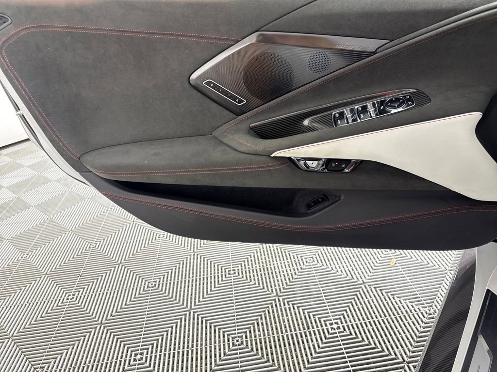 Used 2023 Chevrolet Corvette Stingray Premium Conv w/ Z51 Performance Package image 16