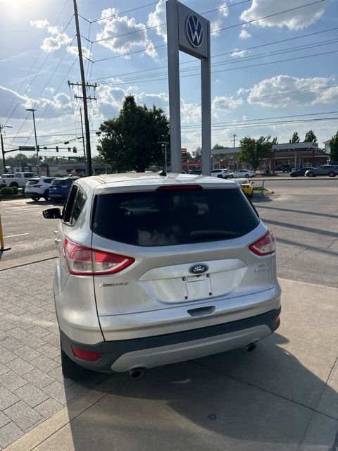 Used 2014 Ford Escape SE FWD image 10