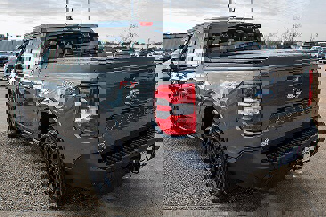 Used 2024 Ford Maverick Lariat w/ FX4 Off-Road Package image 3