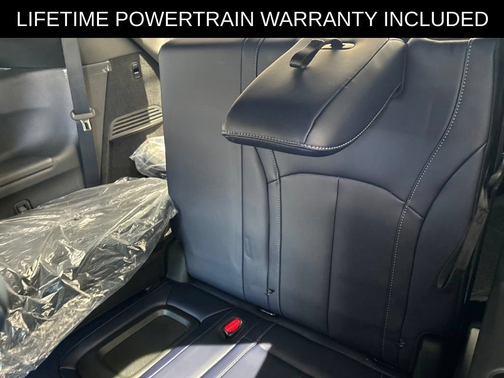 Certified 2026 INFINITI QX60 Sport w/ Dark Cargo Package AWD/4WD image 15