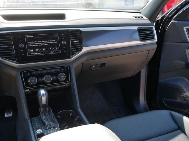 Certified 2023 Volkswagen Atlas Cross Sport SEL R-Line AWD/4WD image 23