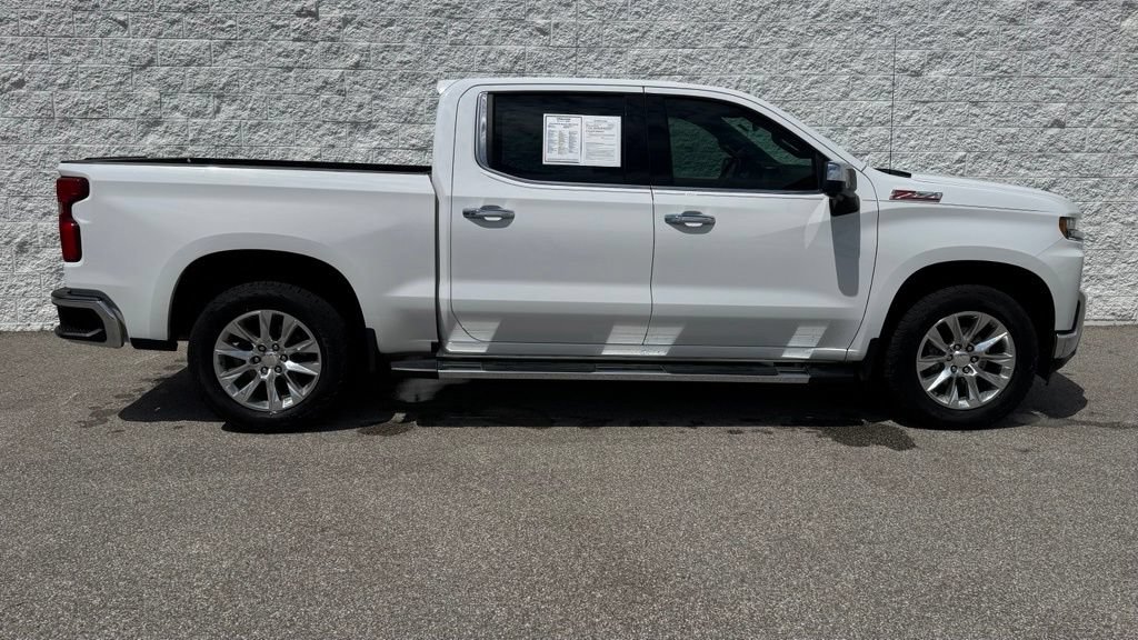 Used 2022 Chevrolet Silverado 1500 LTZ AWD/4WD image 2