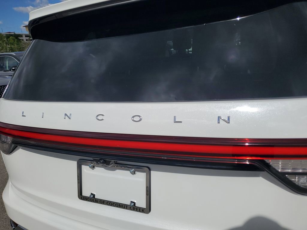 New 2026 Lincoln Aviator 2WD image 5