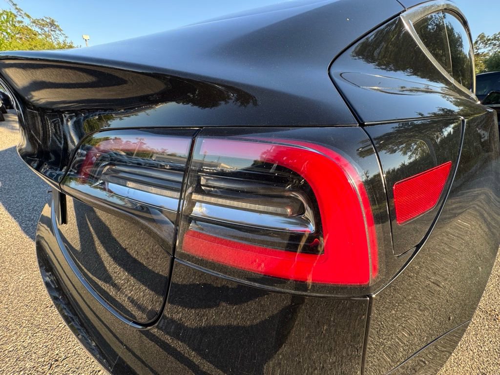 Used 2019 Tesla Model 3 Mid Range image 9