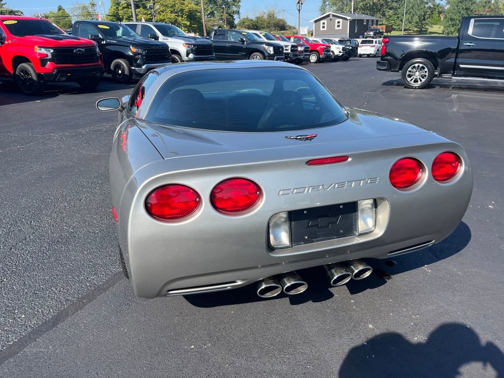 Used 1999 Chevrolet Corvette Coupe w/ Memory Pkg image 4