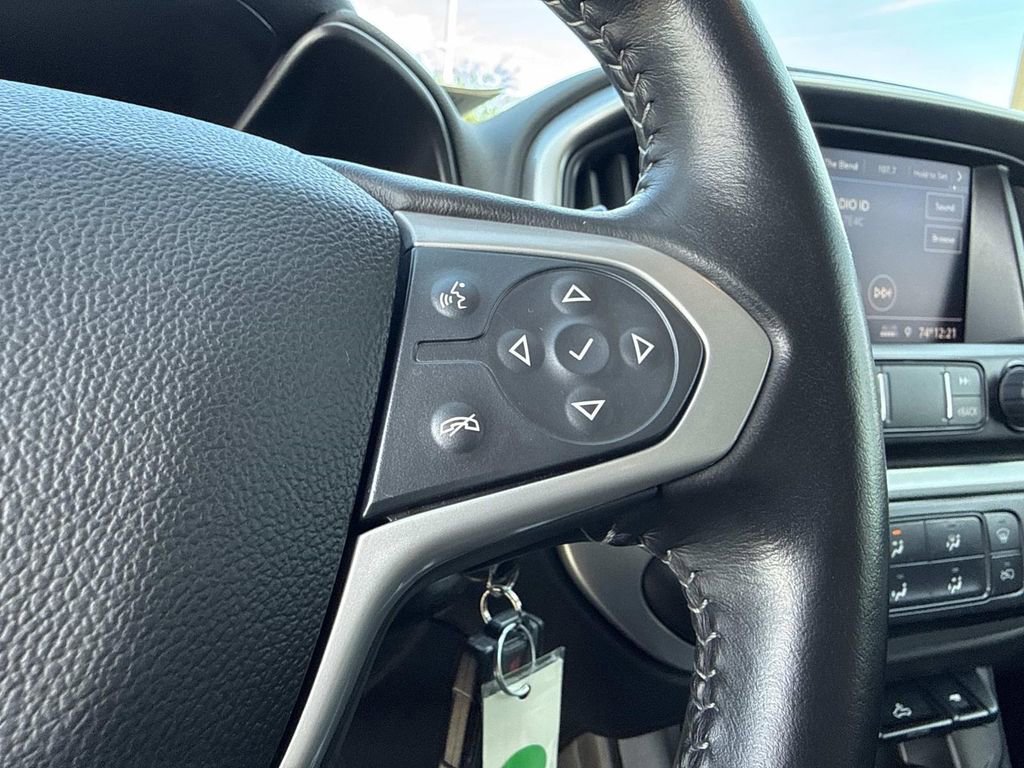 Used 2022 Chevrolet Colorado LT image 33