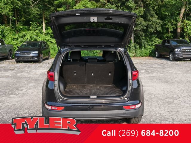 Used 2017 Kia Sportage LX AWD/4WD image 15