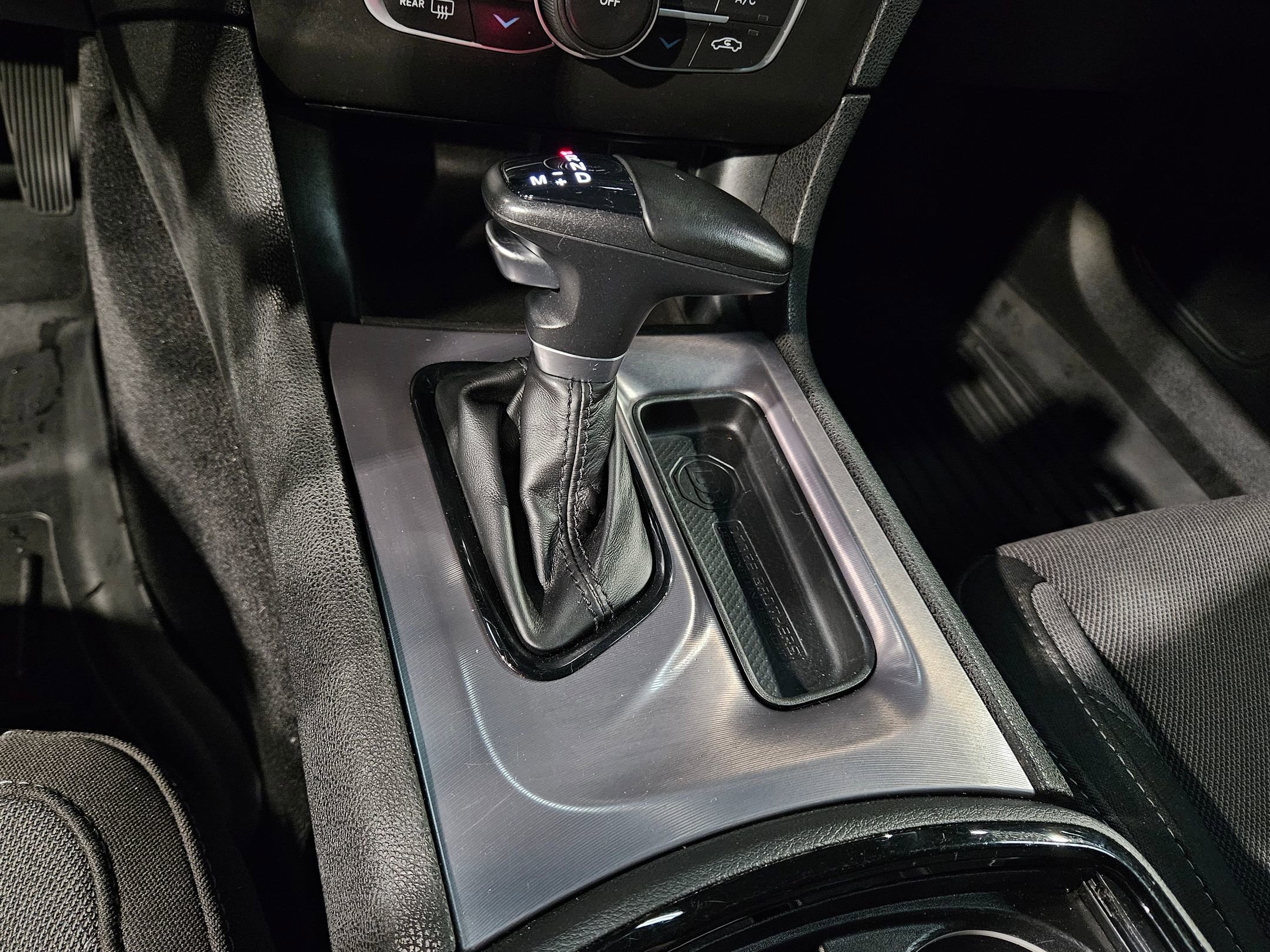 Used 2022 Dodge Charger SXT w/ Blacktop Package image 32