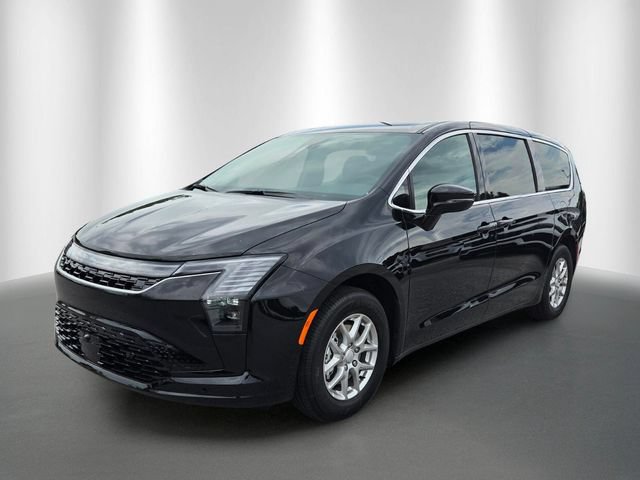 New 2027 Chrysler Pacifica Select FWD image 2