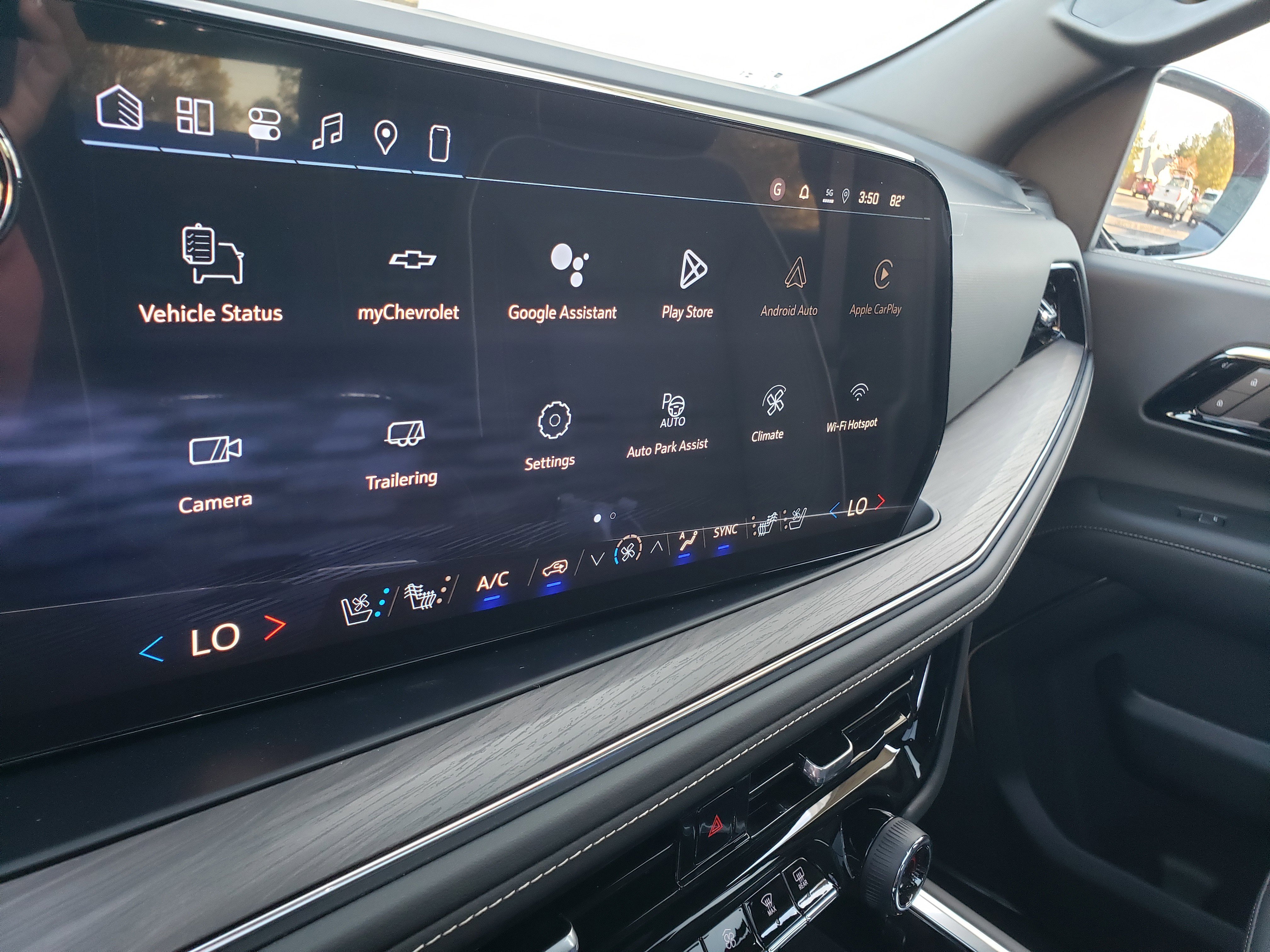 New 2026 Chevrolet Tahoe Premier image 23