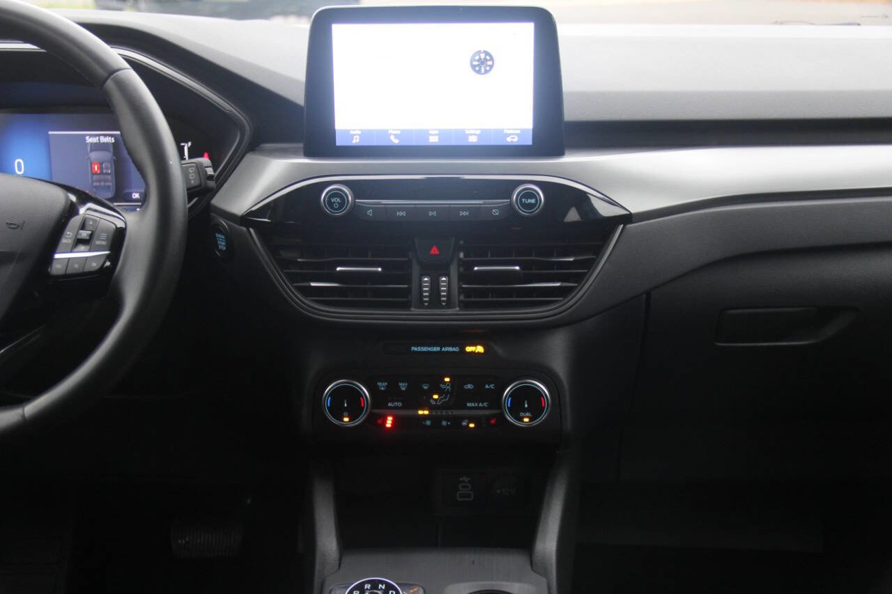 Certified 2024 Ford Escape Active image 17