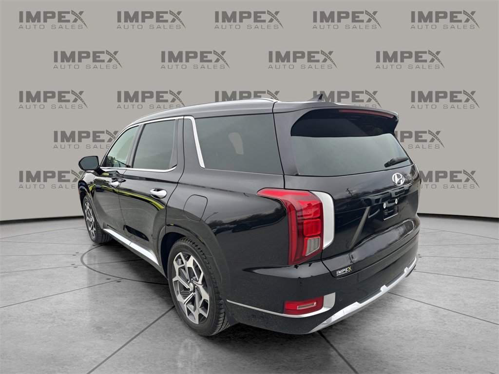 Used 2021 Hyundai Palisade Calligraphy image 3