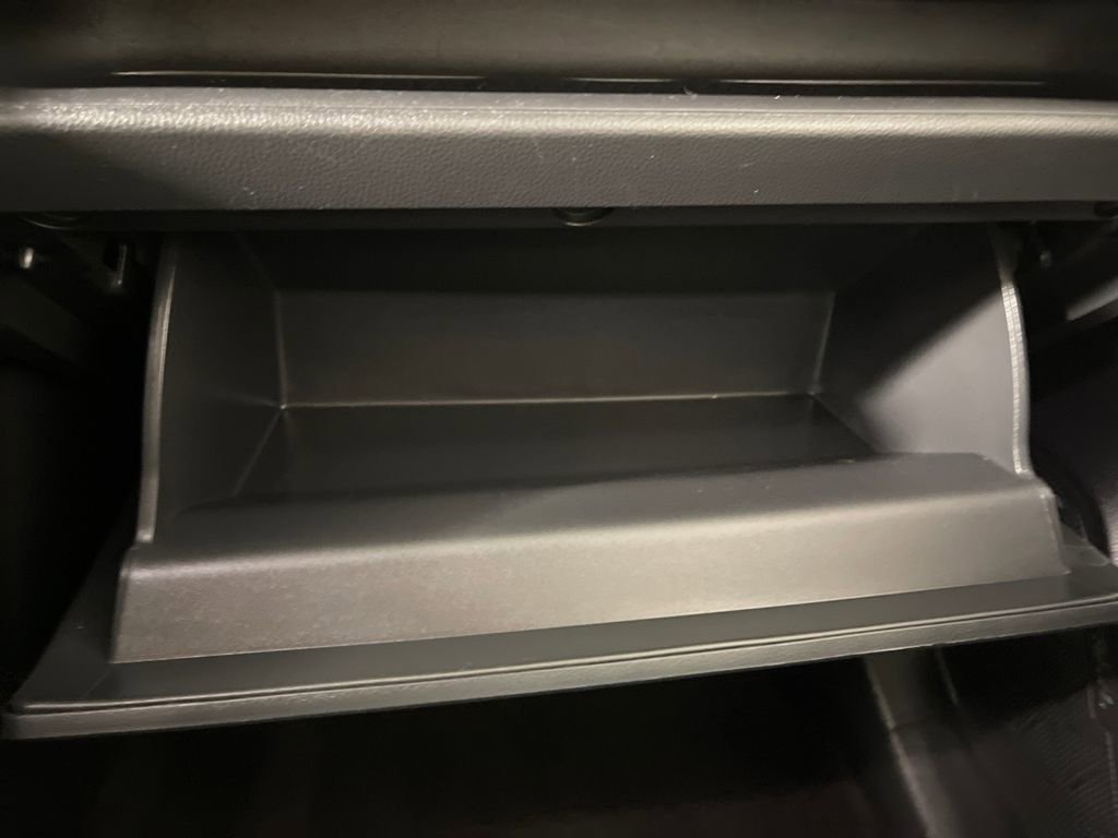 Used 2023 Toyota RAV4 XLE Premium AWD/4WD image 25