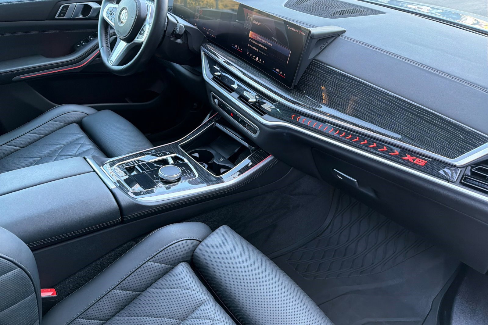 Certified 2024 BMW X5 xDrive40i w/ M Sport Package image 20