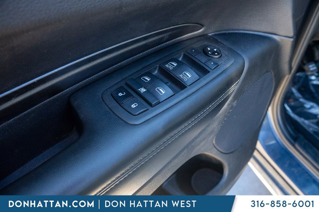 Used 2021 Dodge Durango SXT AWD/4WD image 15