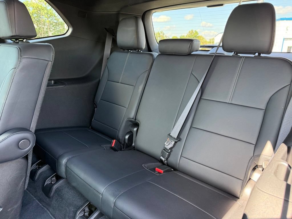 Used 2026 GMC Acadia Elevation w/ Elevation Premium Package AWD/4WD image 11