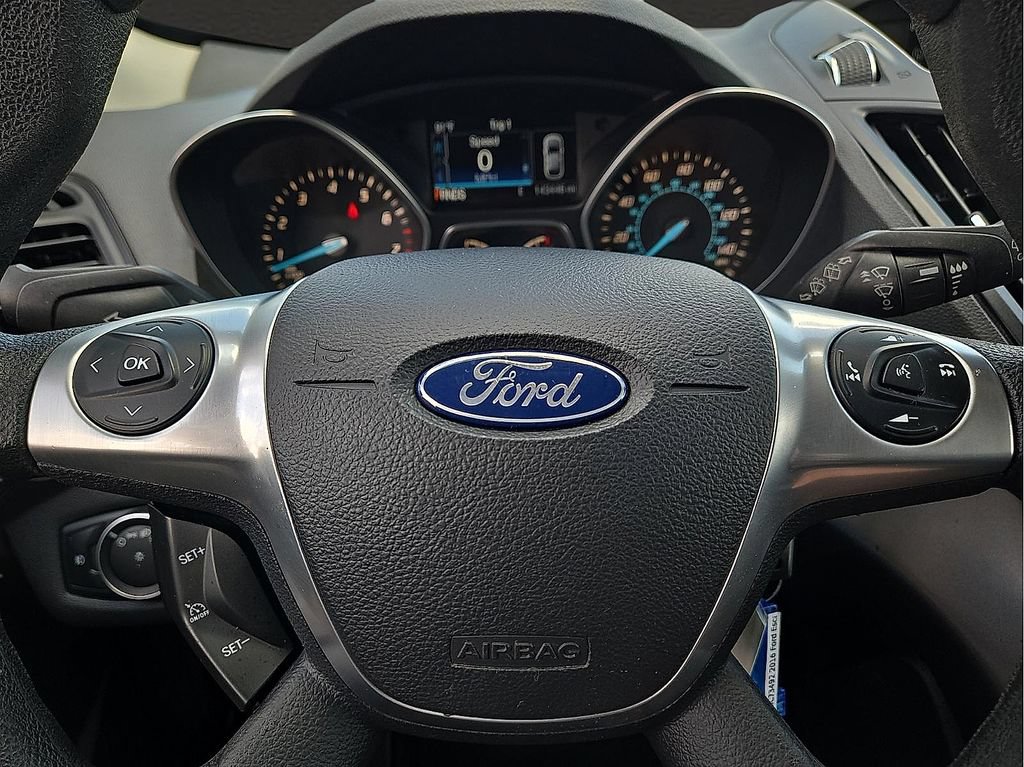 Used 2016 Ford Escape SE AWD/4WD image 19