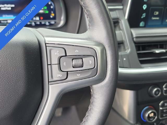 Used 2022 Chevrolet Suburban Z71 w/ Luxury Package AWD/4WD image 23