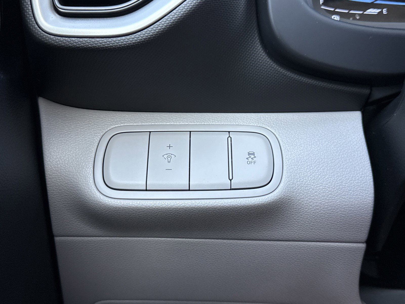 New 2026 Hyundai Venue SEL image 18