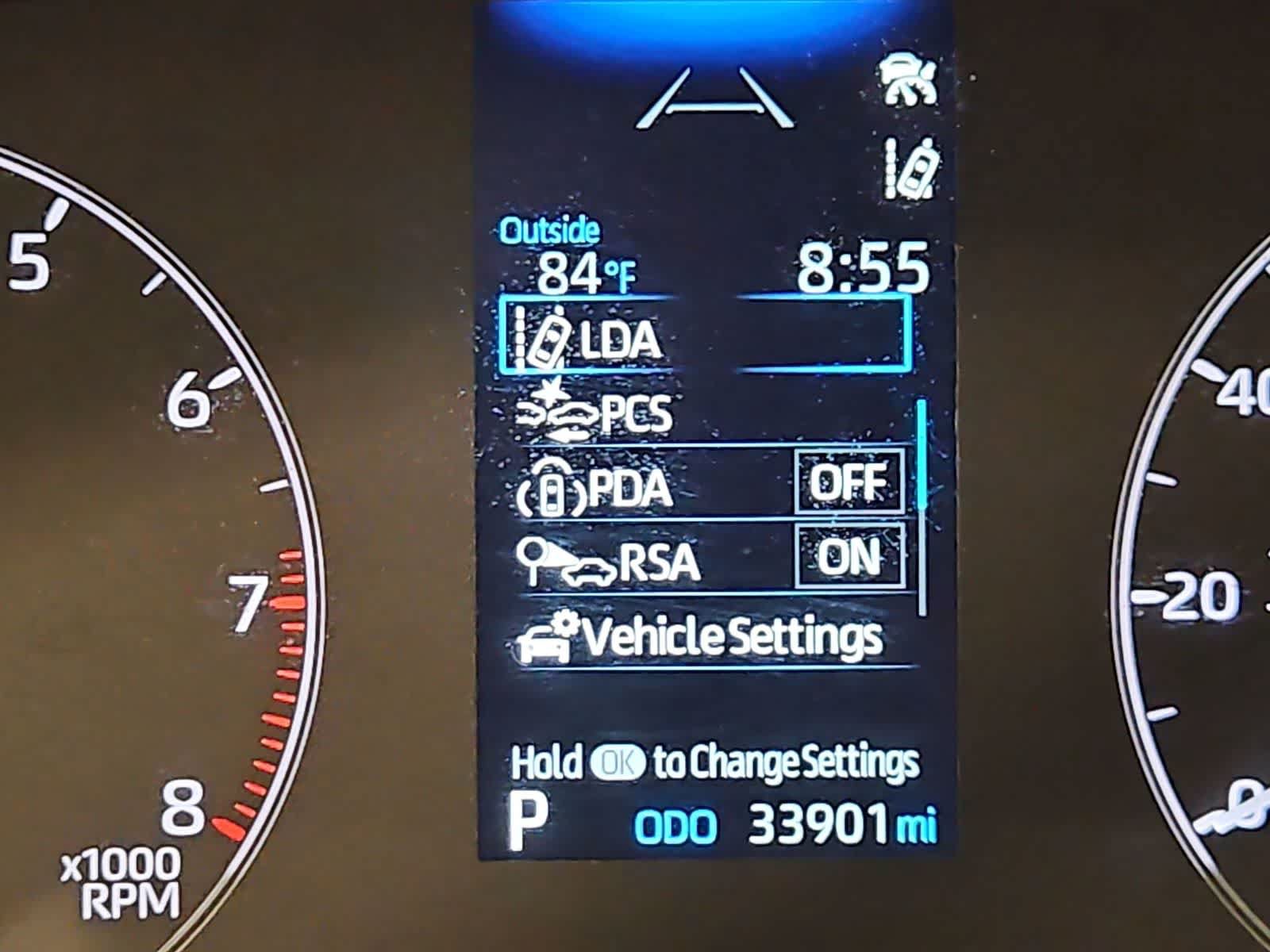 Used 2024 Toyota Corolla Cross L FWD image 11
