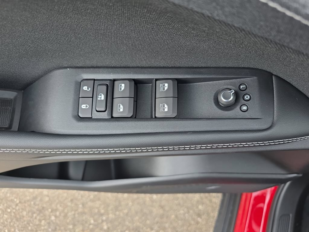 New 2026 Jeep Cherokee Laredo AWD/4WD image 27