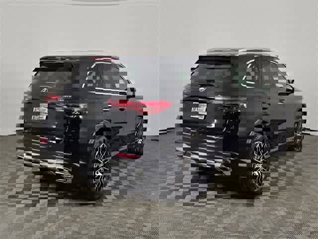 Certified 2025 Mercedes-Benz GLC 300 4MATIC image 5