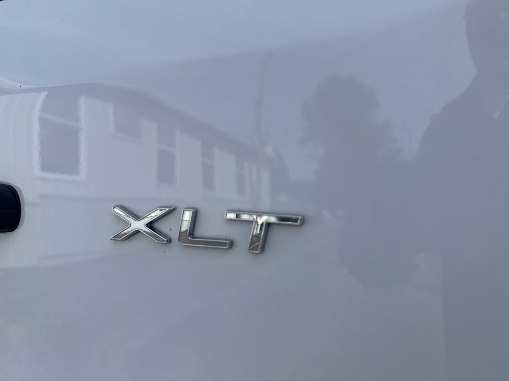 Used 2023 Ford Transit 350 XLT RWD image 19